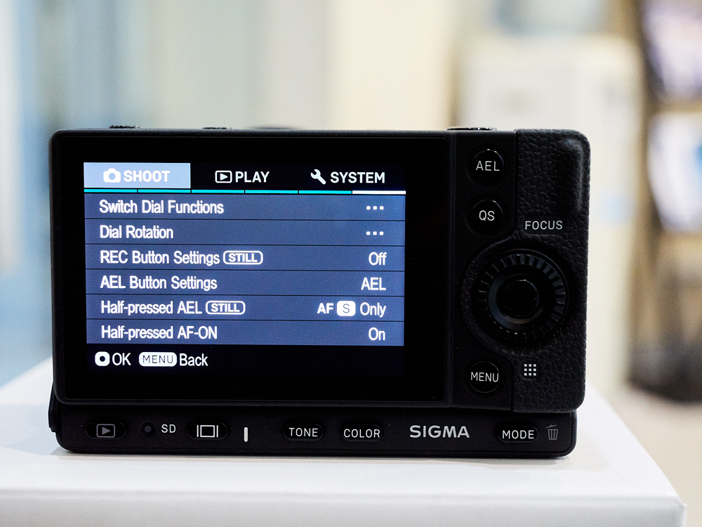 รีวิวกล้อง SIGMA fp กล้อง Mirrorless Full-frame เล็กที่สุดและเบาที่สุดในโลก